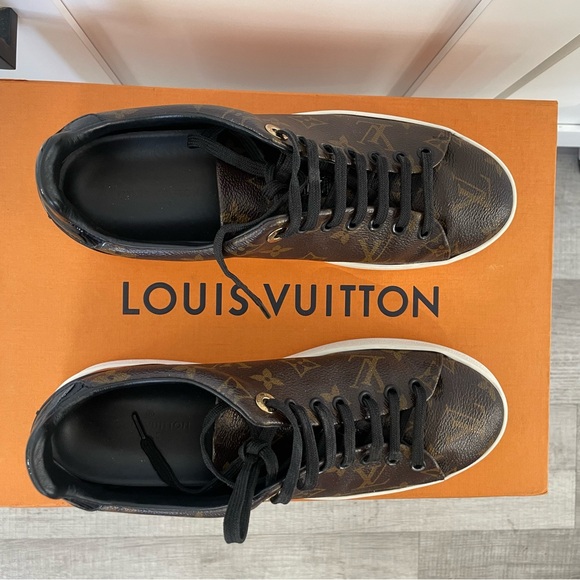 Frontrow Louis Vuitton sneaker - Picture 5 of 6